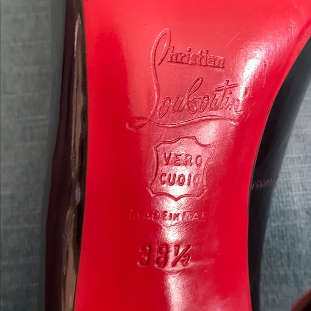 Christian Louboutin black patent high heels - Picture 7 of 10